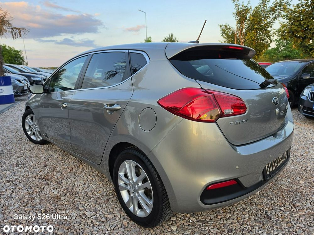 Kia Ceed - 9