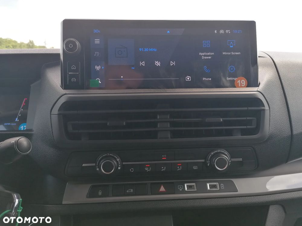 Peugeot Expert Brygadowy Long 6 osobowy 2.0 HDI 145KM Nowy Model !! OD RĘKI !! - 12