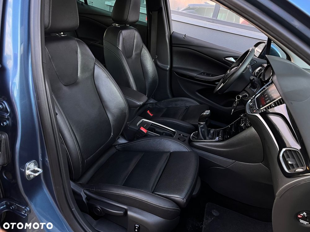 Opel Astra 1.6 BiTurbo D (CDTI) Start/Stop Dynamic - 23