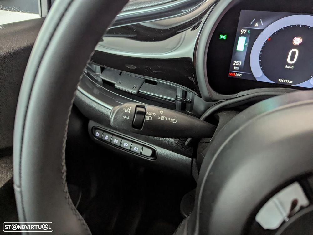 Fiat 500e C La Prima - 15