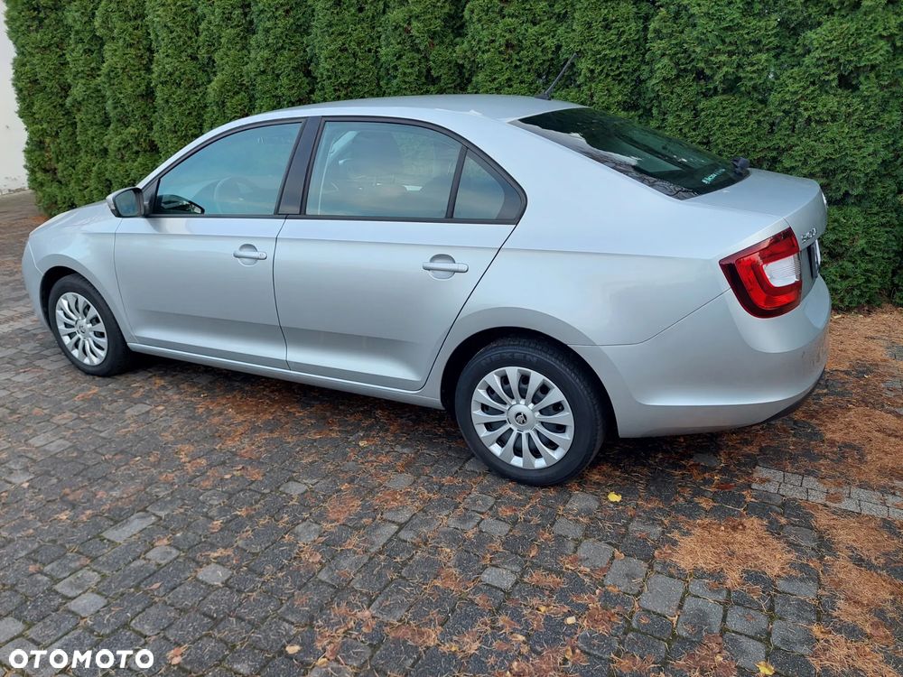 Skoda RAPID 1.0 TSI Ambition - 4