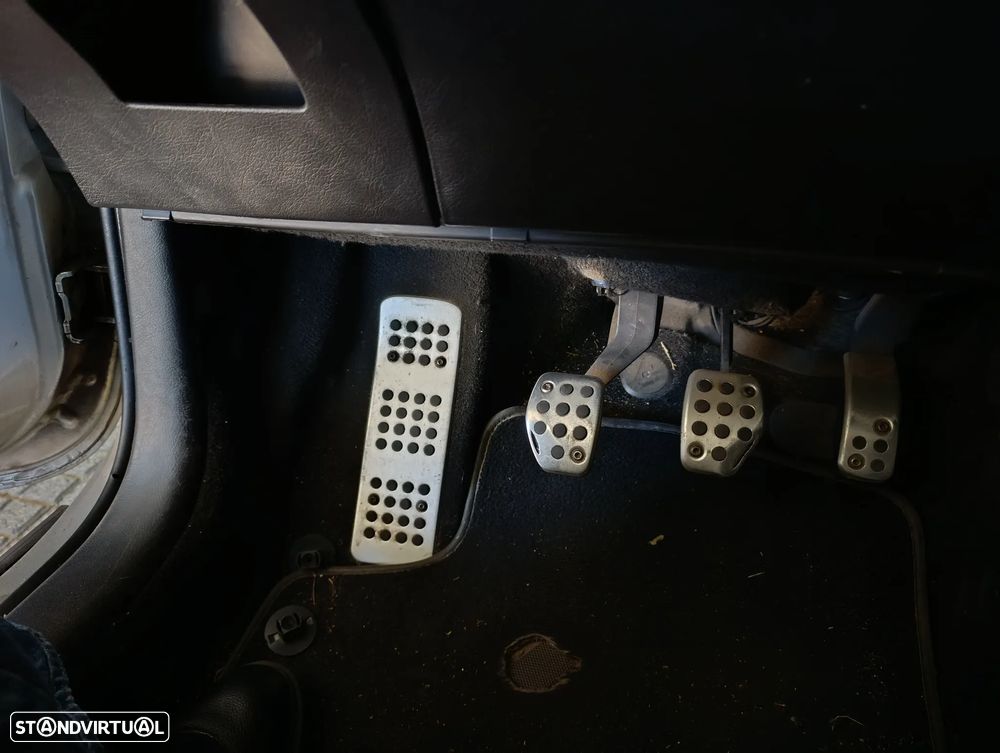 Peugeot 307 1.6 HDi Premium - 17