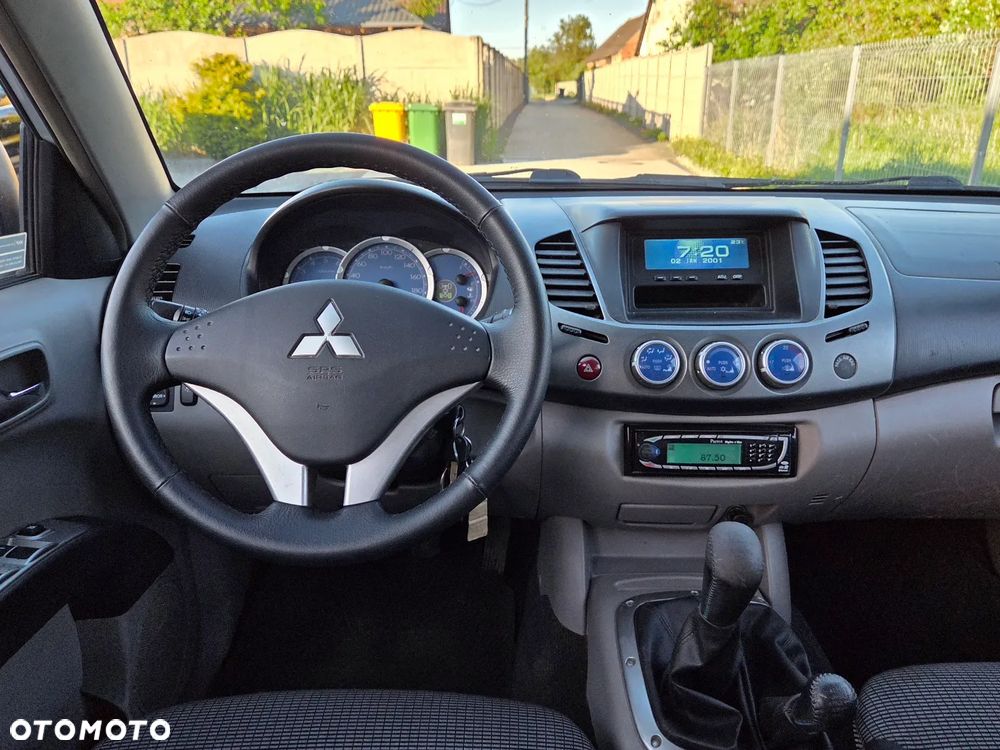 Mitsubishi L200 Pick Up 4x4 Intense Double Cab - 7