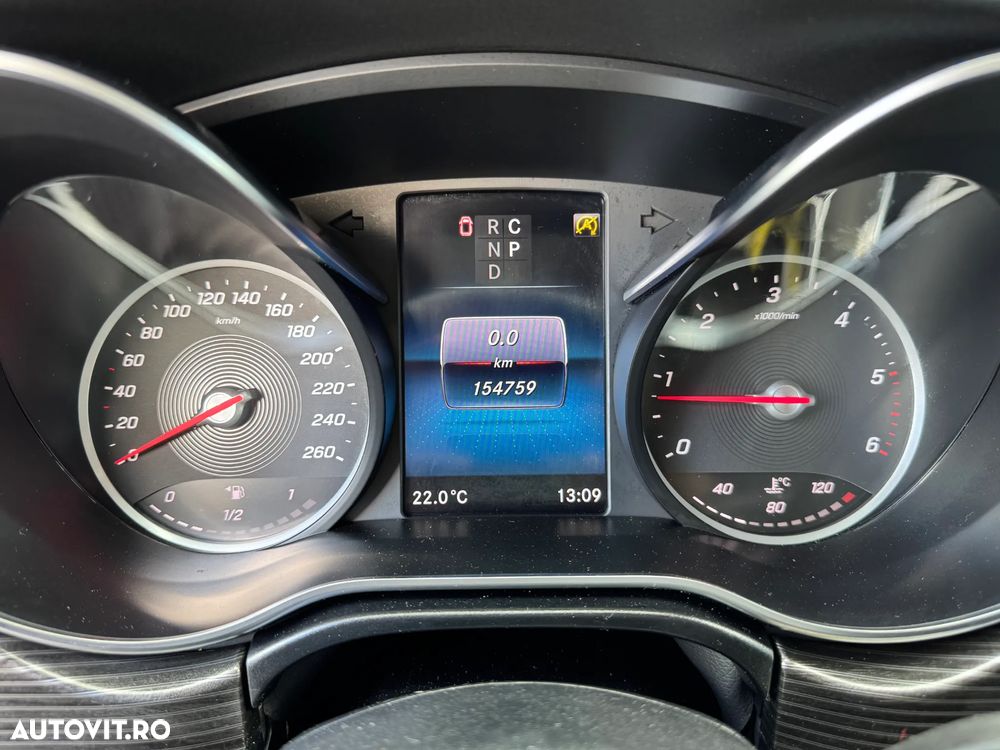 Mercedes-Benz V 300 d Lang 4Matic 9G-TRONIC Avantgarde - 28