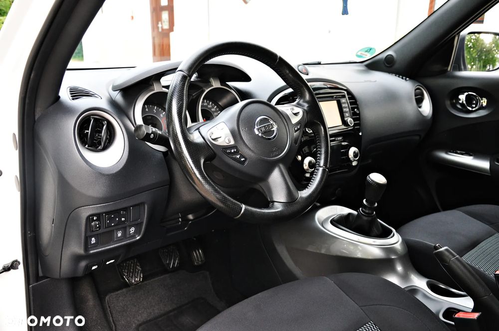 Nissan Juke 1.2 DIG-T N-Connecta EU6 - 19