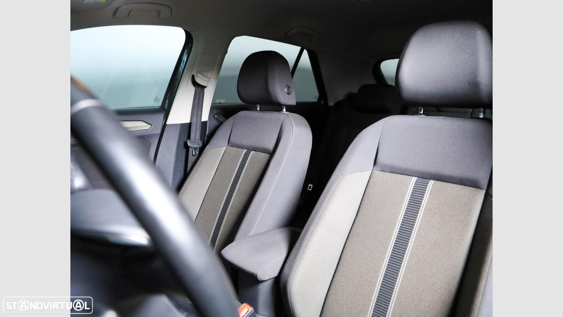 VW T-Roc 1.0 TSI - 11