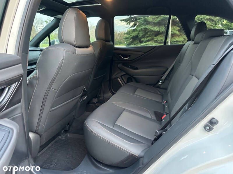 Subaru Outback - 15