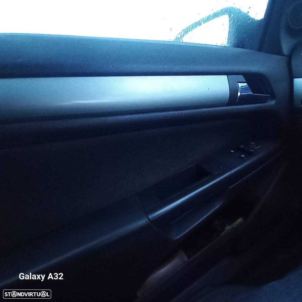 Opel Astra GTC 1.7 CDTI - 9