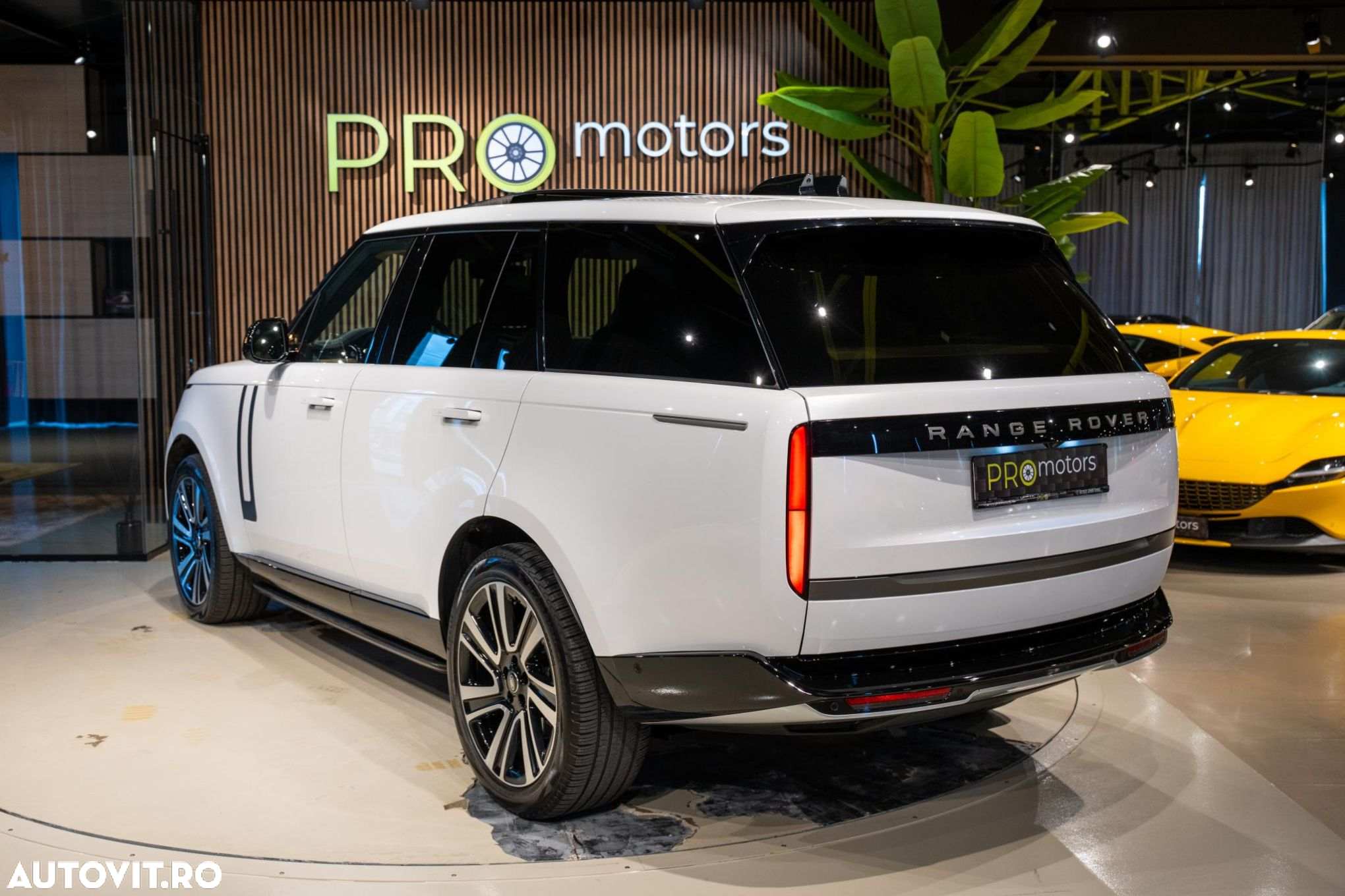 Land Rover Range Rover 3.0 I6 D350 MHEV HSE - 36