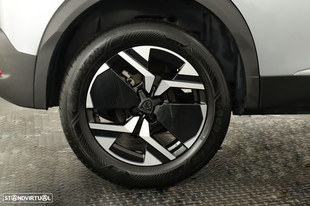 Peugeot 2008 1.2 PureTech Allure - 5