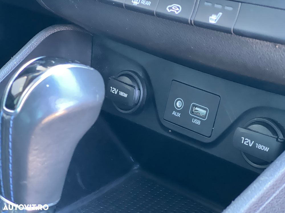 Hyundai Tucson blue 1.7 CRDi 2WD DCT Premium - 27