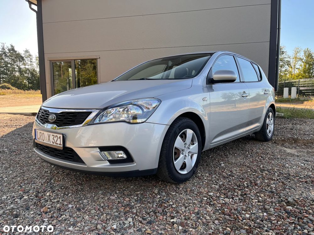 Kia Ceed 1.4 Comfort + - 3