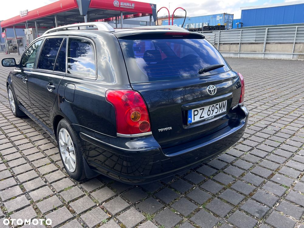 Toyota Avensis 1.8 VVT-i Sol - 7