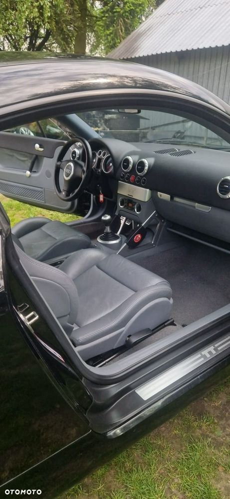 Audi TT Coupé - 5