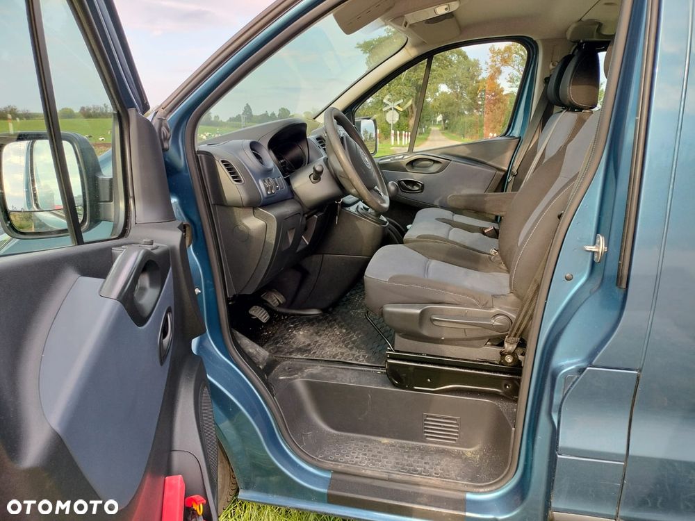 Opel vivaro - 7