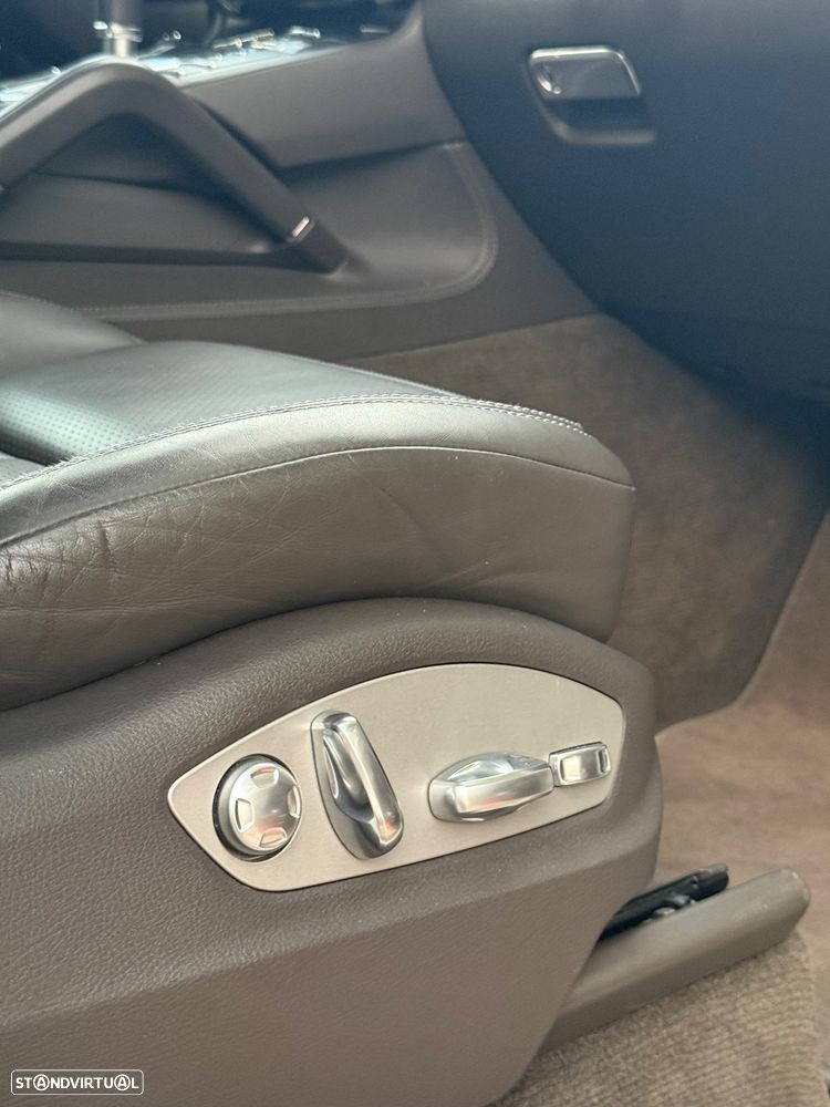Porsche Cayenne — fotografia 38