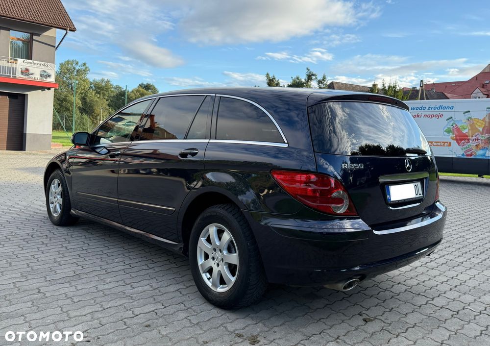 Mercedes-Benz Klasa R 350 L 4Matic 7G-TRONIC Grand Edition - 8