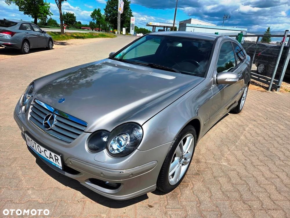 Mercedes-Benz Klasa C - 19