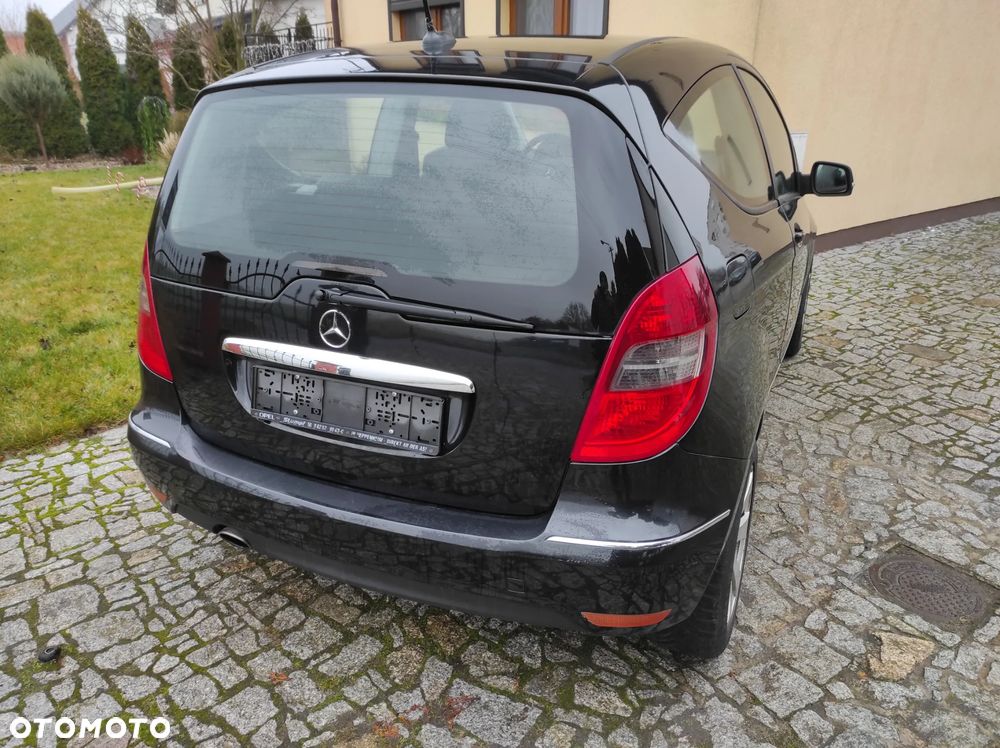 Mercedes-Benz Klasa A 180 BlueEFFICIENCY SPORT EDITION - 13