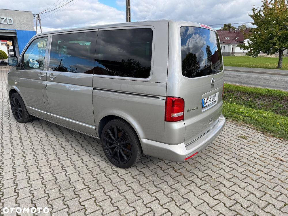 Volkswagen Multivan 2015 photo 3