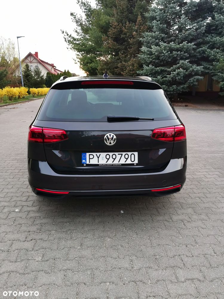 Volkswagen Passat 1.6 TDI SCR DSG Business - 6