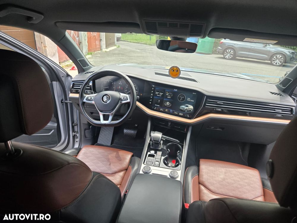 Volkswagen Touareg V6 TDI R-Style - 3
