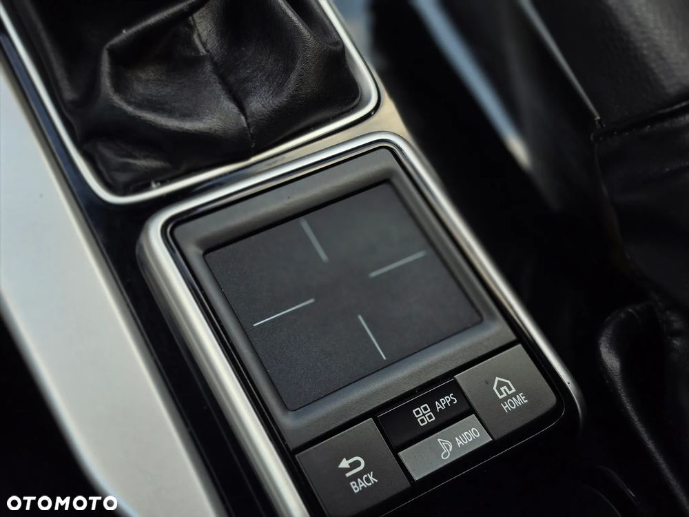 Mitsubishi Eclipse Cross - 29