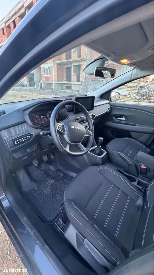 Dacia Logan TCe 90 MT6 Expression - 7