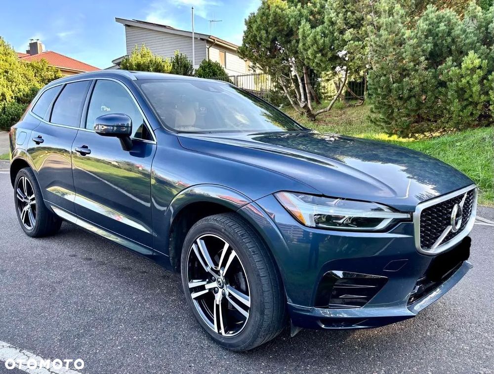 Volvo XC 60 T5 AWD Momentum - 1