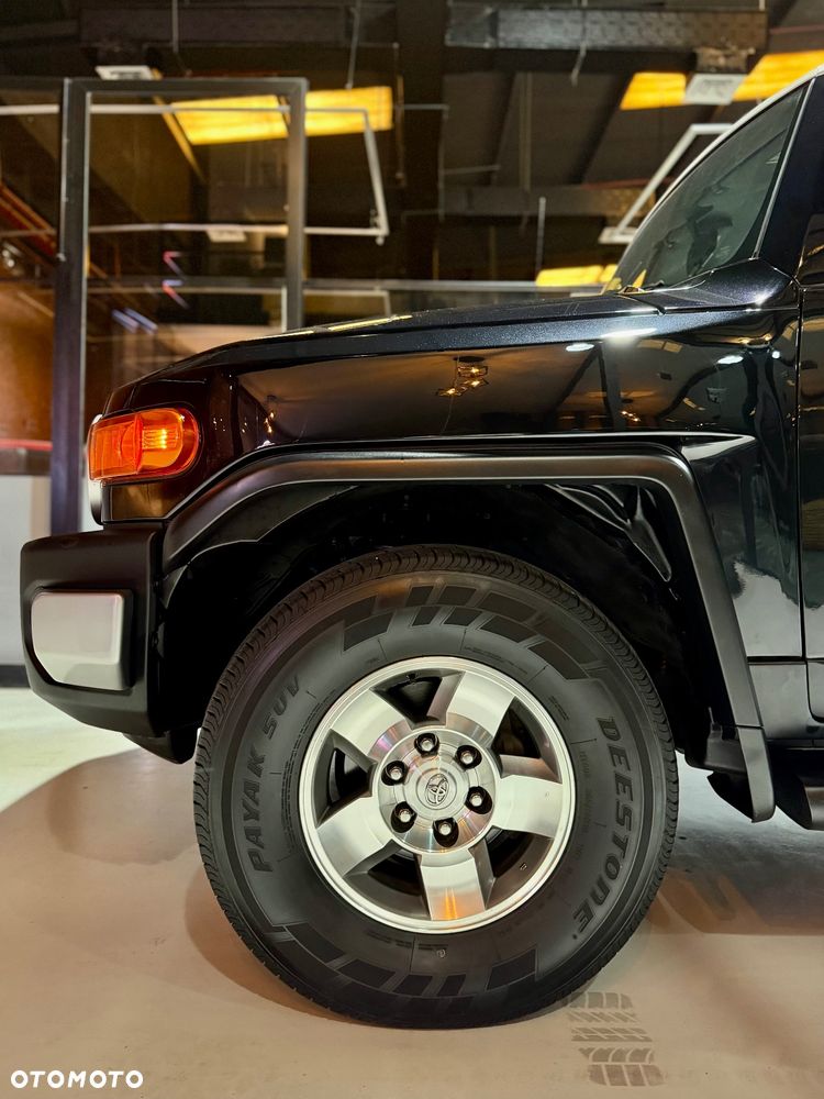 Toyota FJ 4.0 4x4 - 10