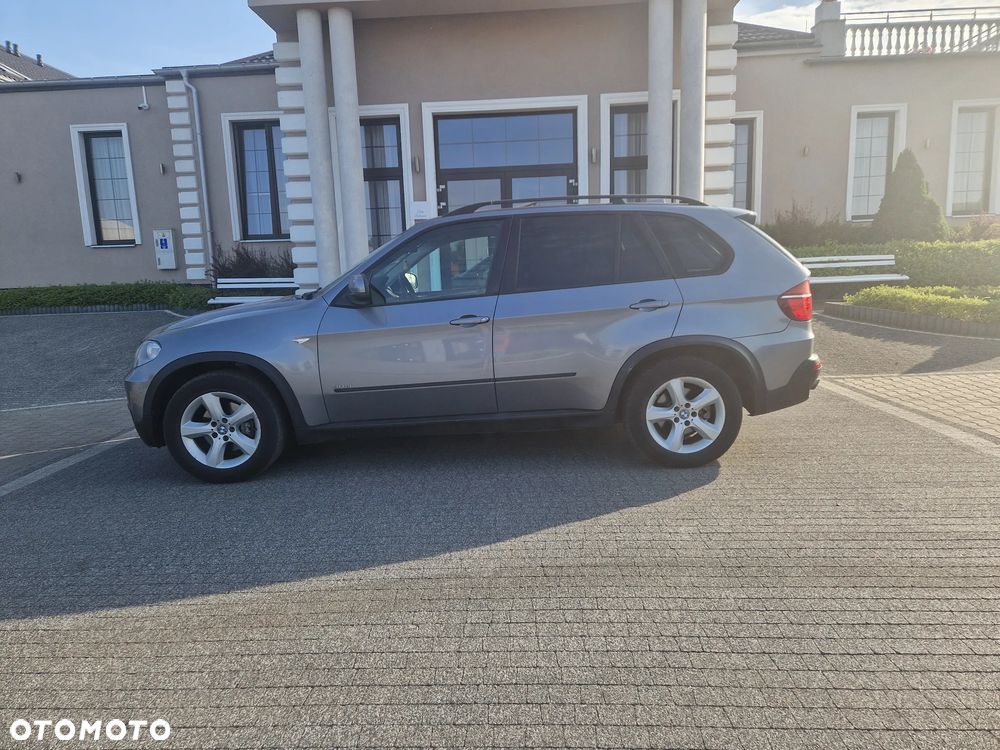BMW X5 3.0si xDrive - 16