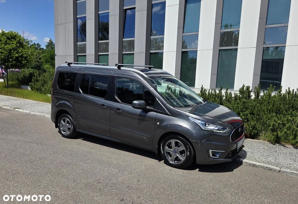 Ford Tourneo Connect Grand - 9