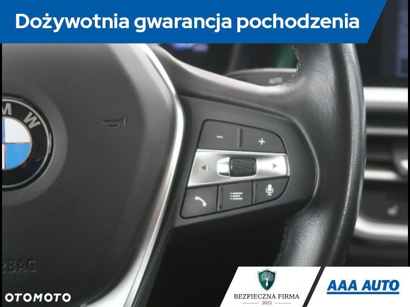 BMW Seria 3 - 22