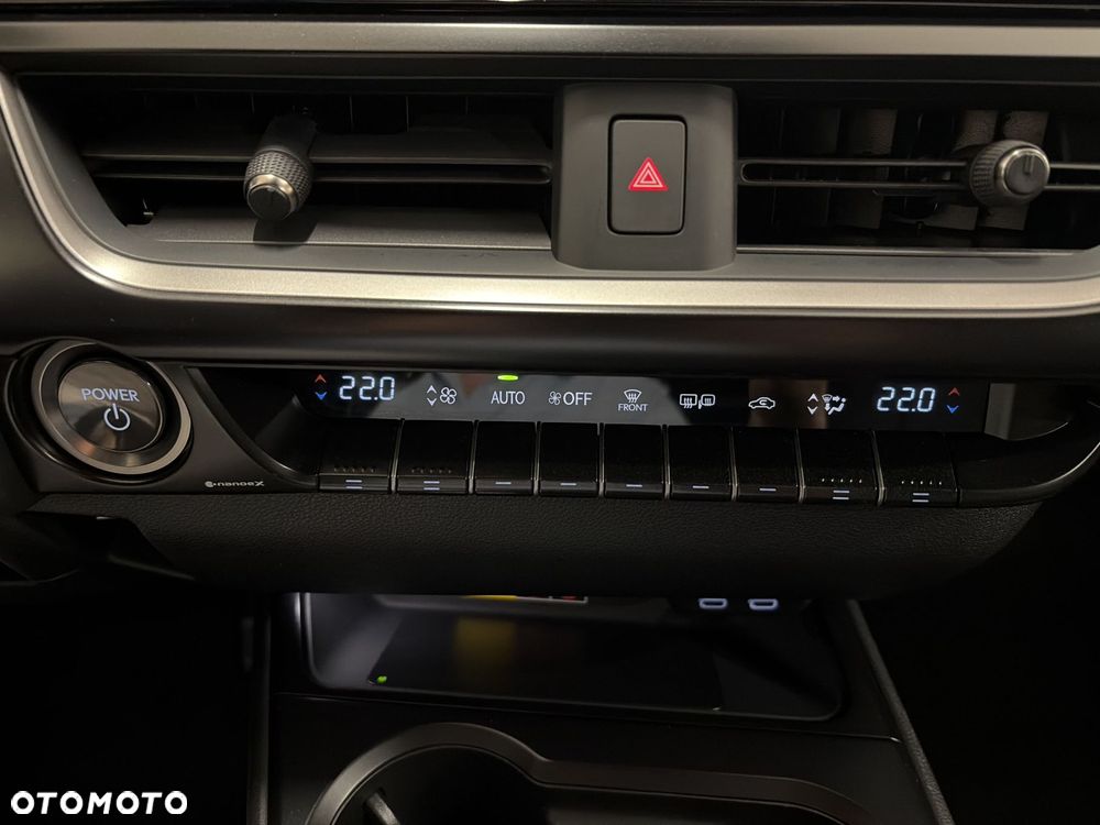 Lexus UX 250h GPF F Sport Design 2WD - 20