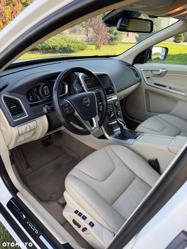 Volvo XC 60 - 12