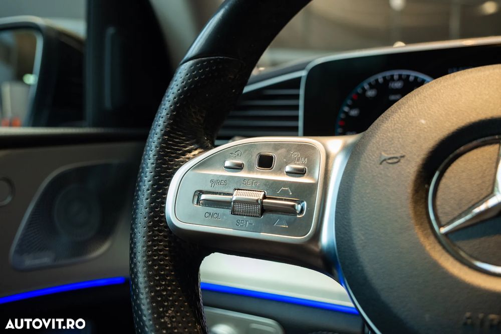 Mercedes-Benz GLE - 25