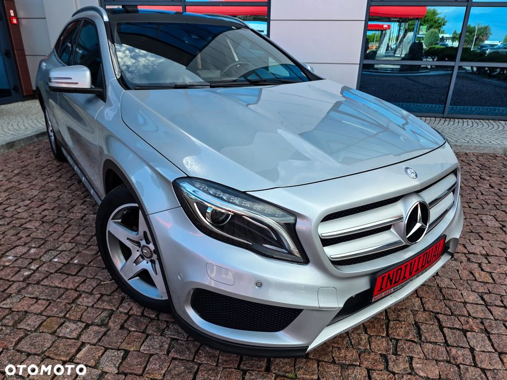 Mercedes-Benz GLA 220 CDI 4Matic 7G-DCT AMG Line - 11