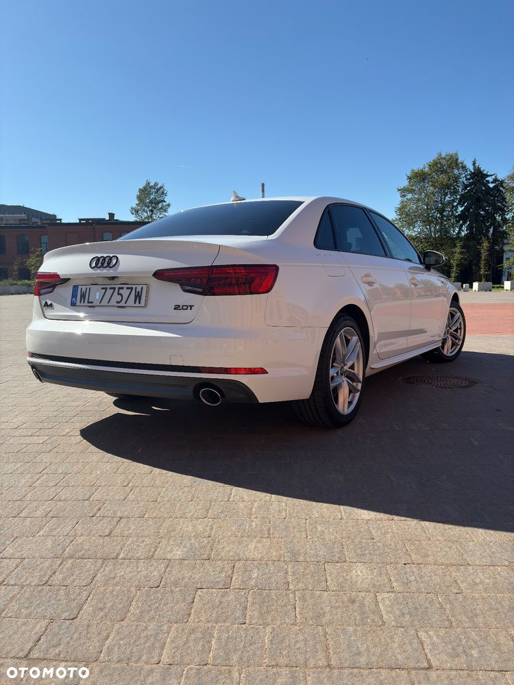 Audi A4 Limousine 2.0 TFSI ultra Sport S tronic - 14