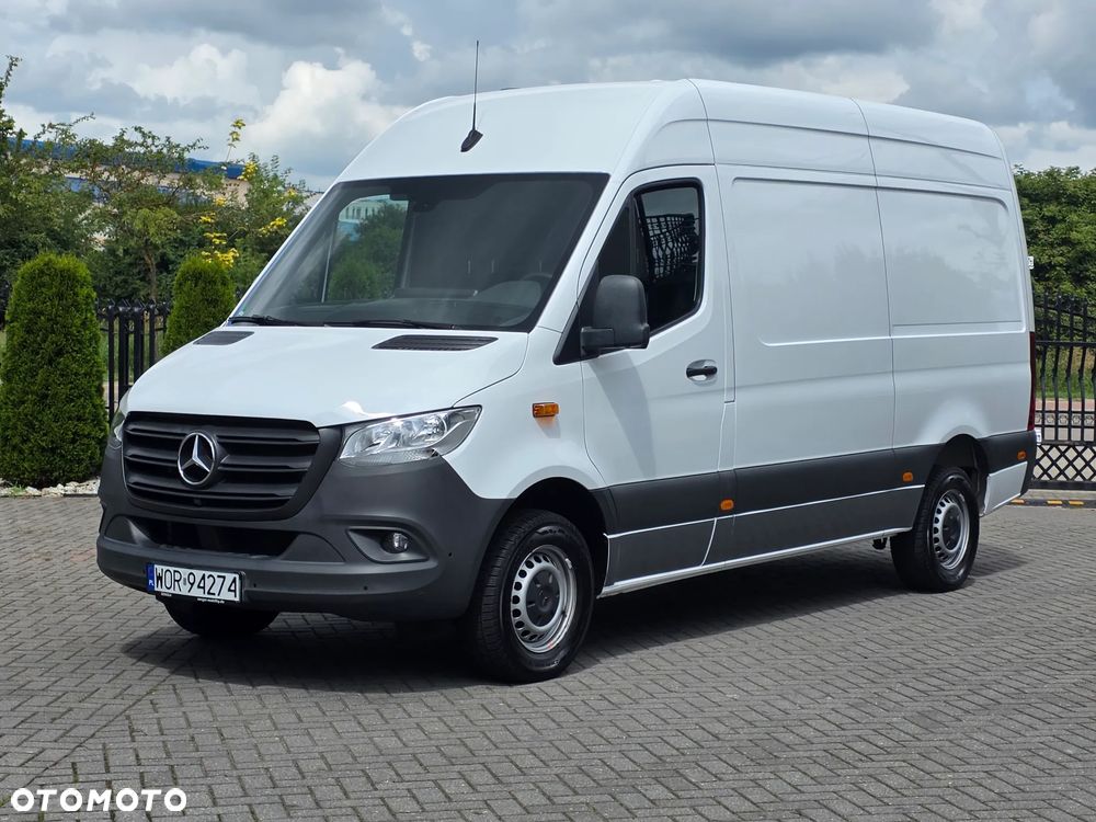 Mercedes-Benz Sprinter 317 - 16