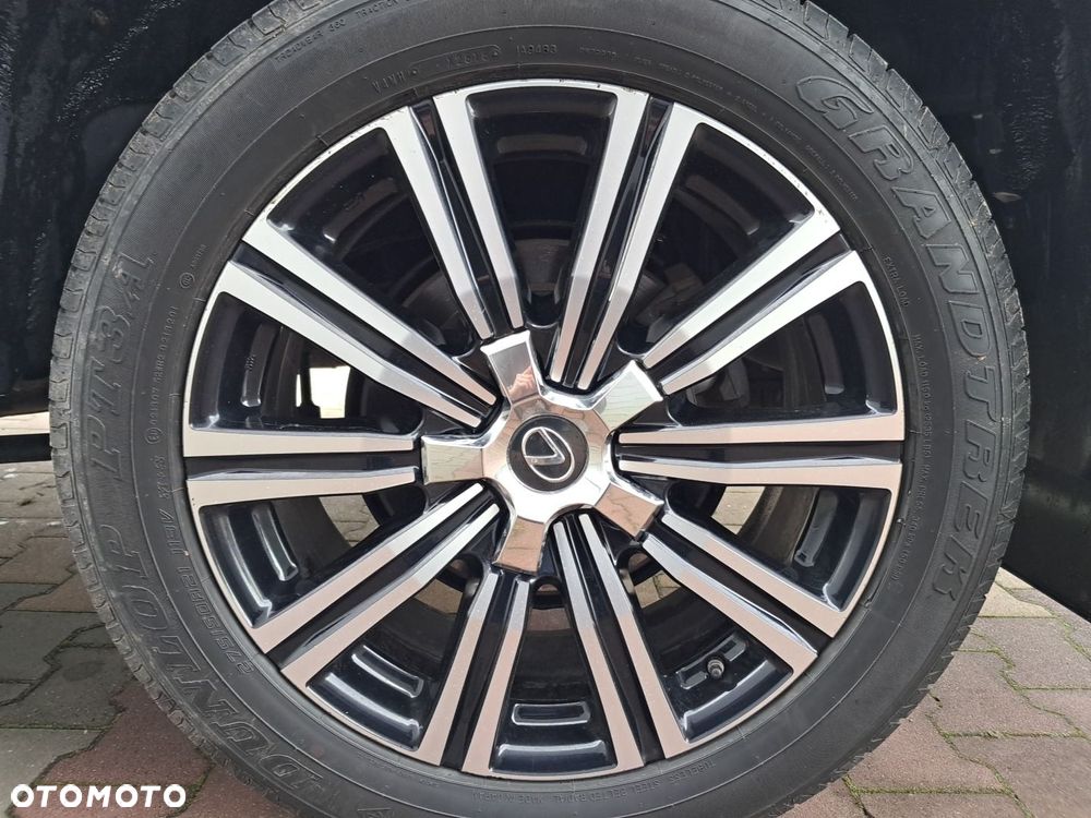 Lexus LX 570 Omotenashi - 13