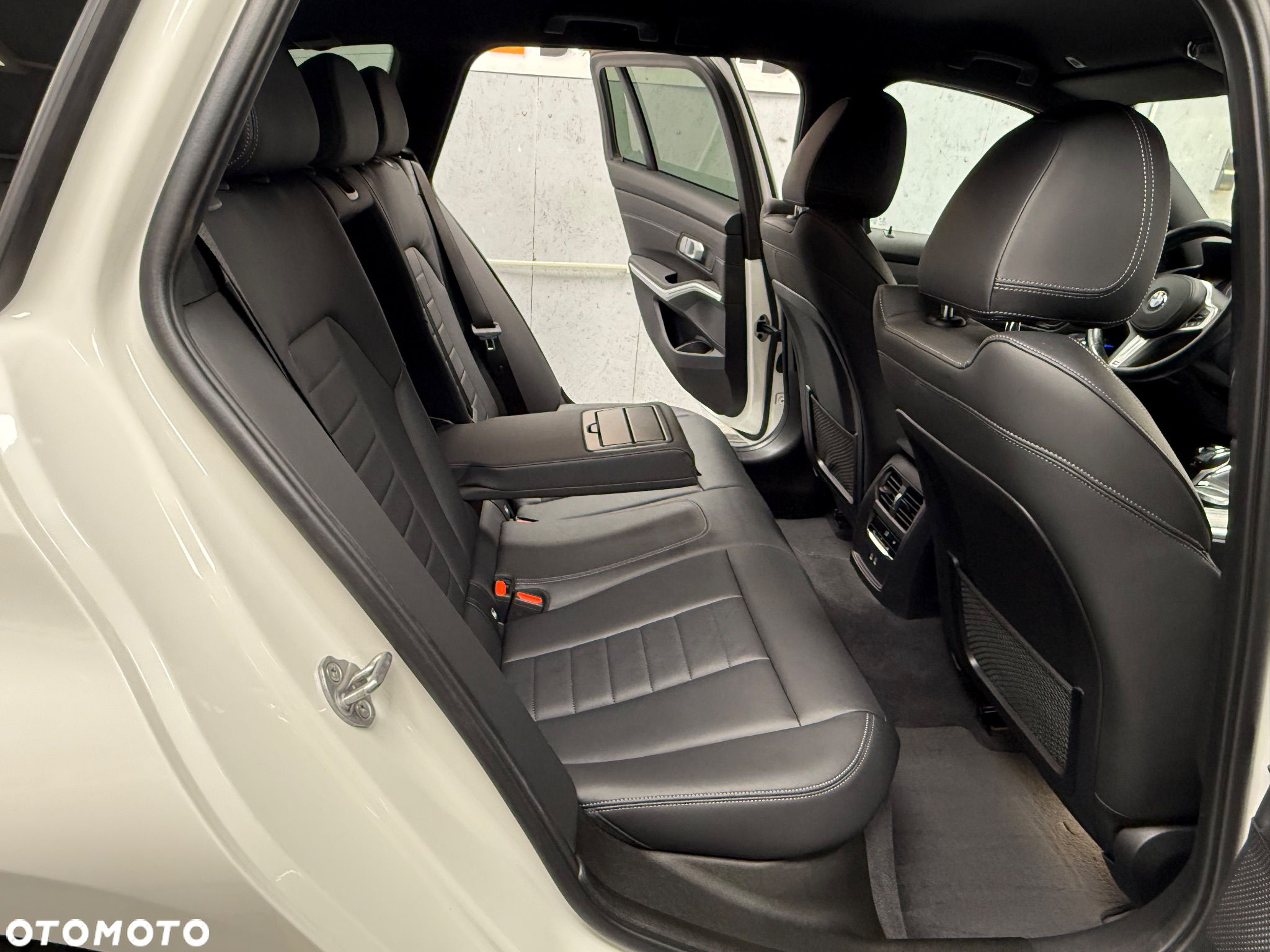 BMW Seria 3 320i M Sport sport - 8