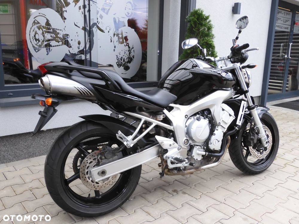 Yamaha FZ6 - 9