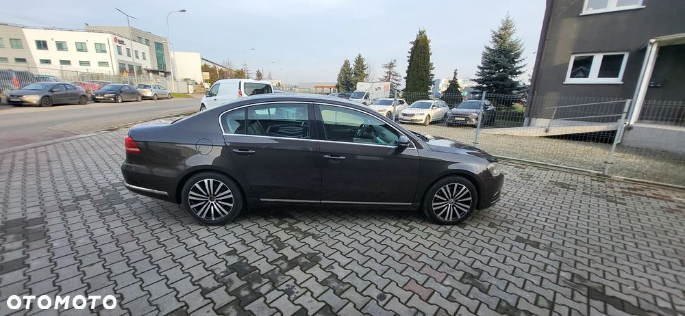 Volkswagen Passat - 3