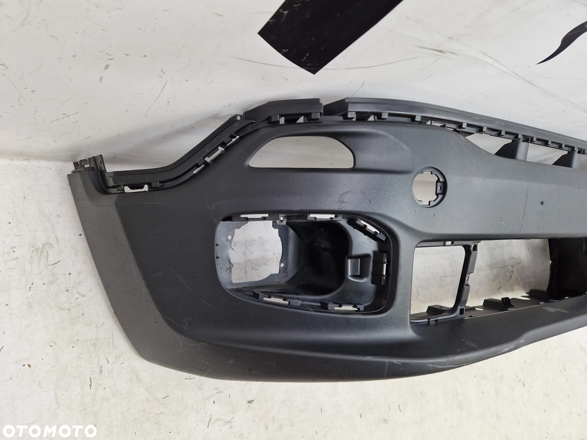 Zderzak przód przedni Jeep Renegade przed liftingiem - 2