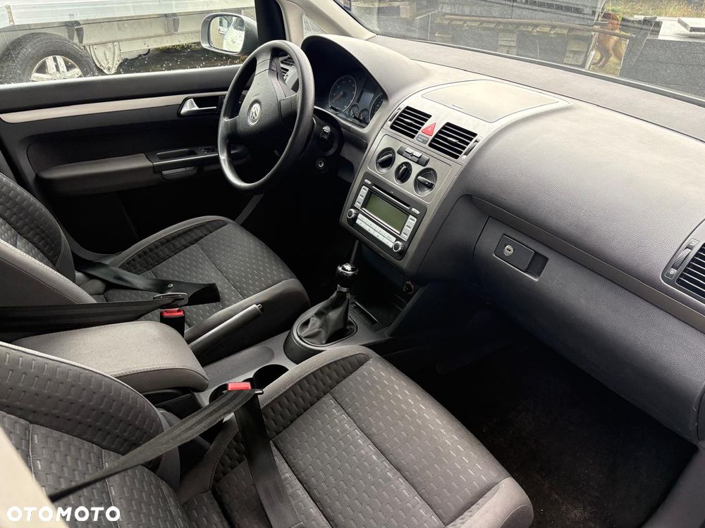 Volkswagen Touran 1.4 TSI Cup - 2