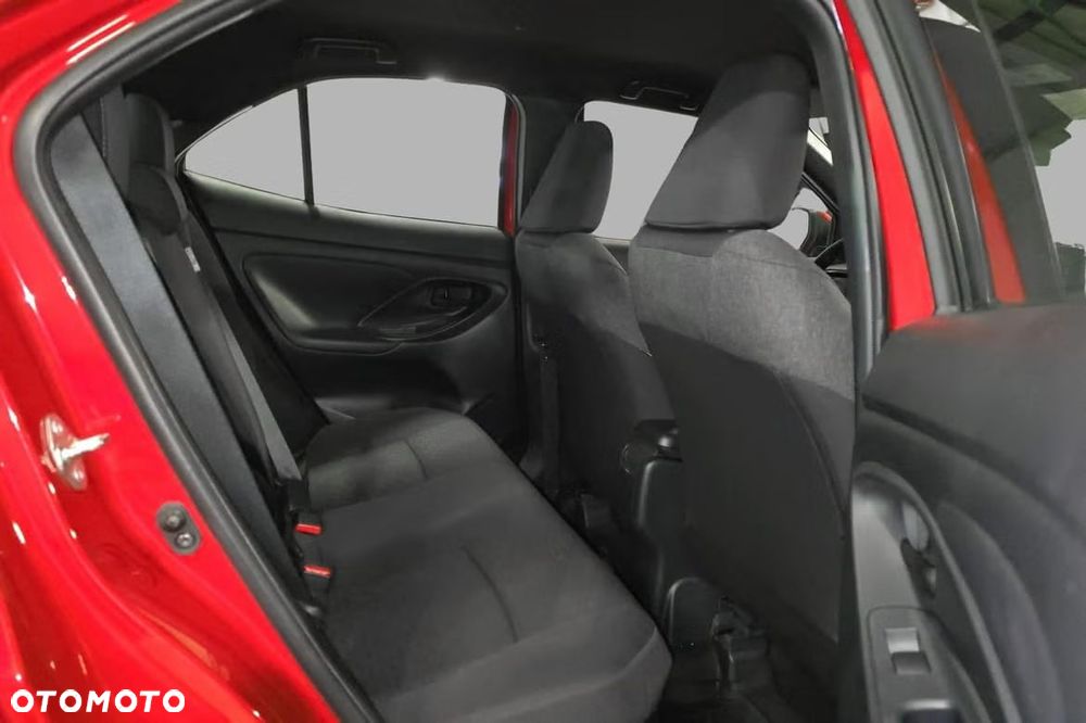Toyota Yaris Cross Hybrid 1.5 Active - 10