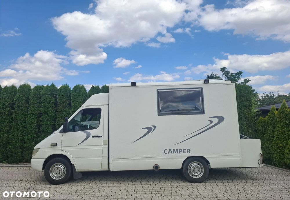 Mercedes-Benz Sprinter - 19