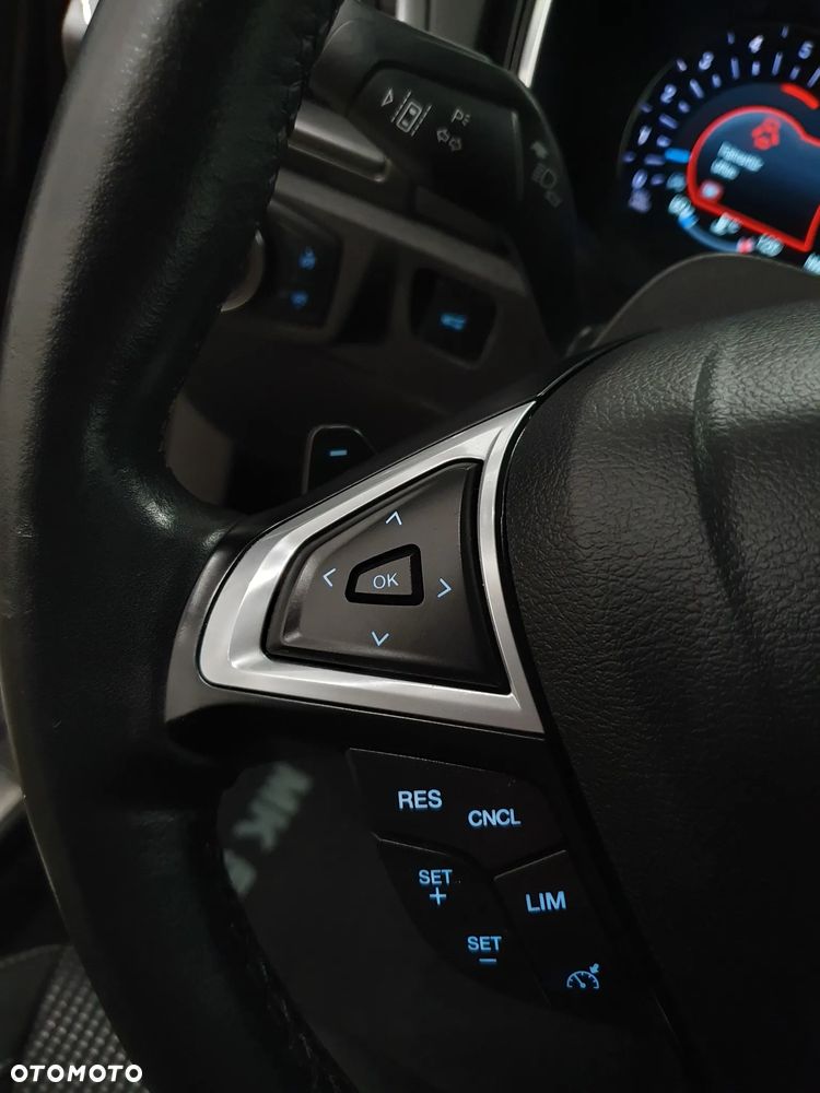 Ford Mondeo 2.0 TDCi Titanium PowerShift - 18