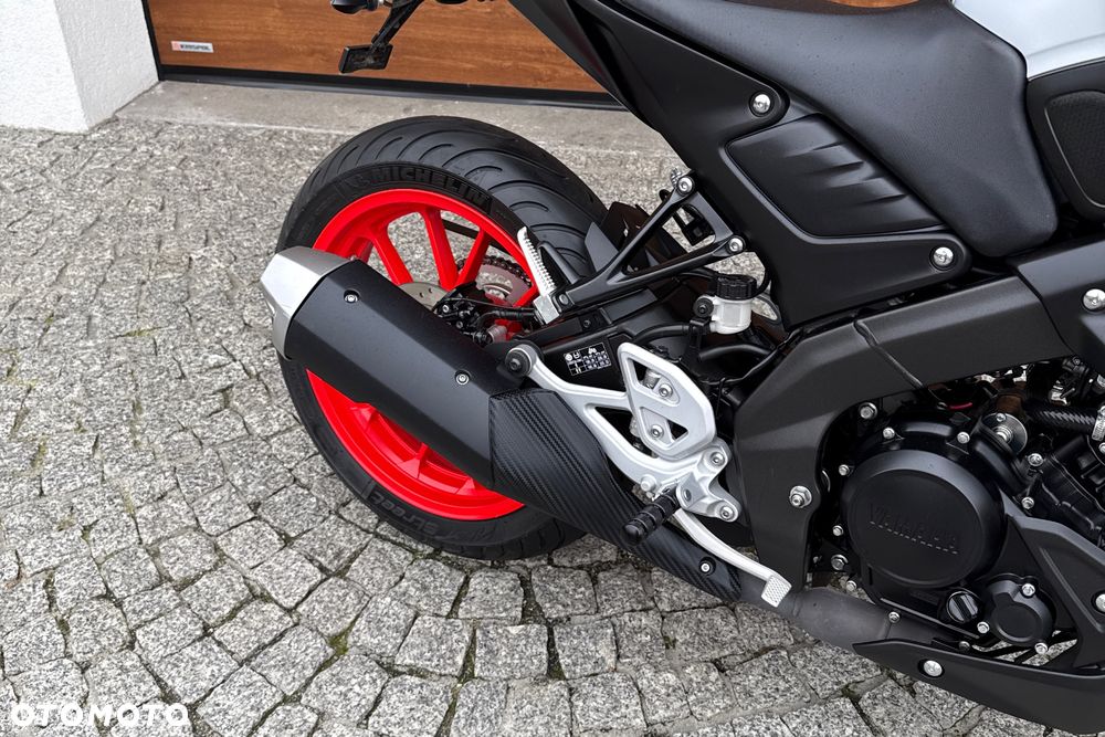 Yamaha MT - 9