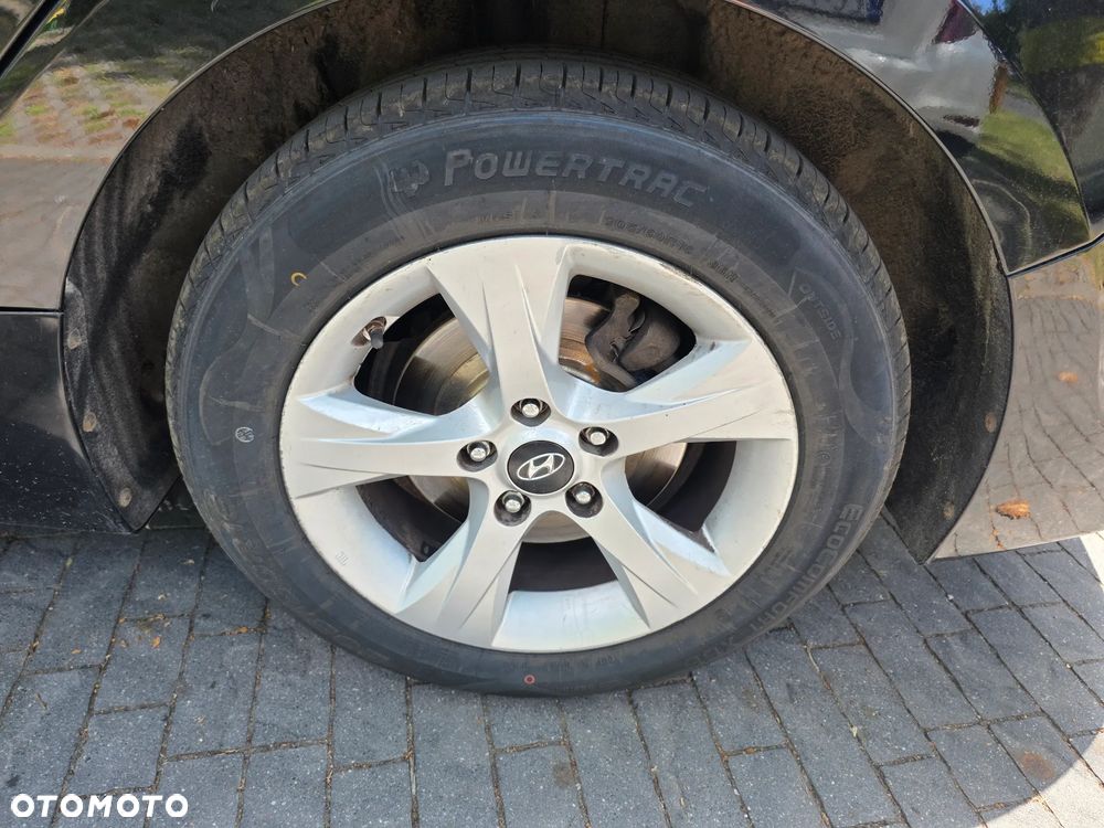 Hyundai i40 Kombi blue 1.7 CRDi Trend - 16